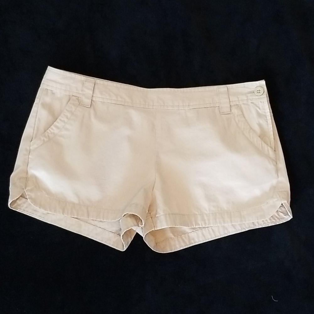 Old Navy mid-rise shorts.